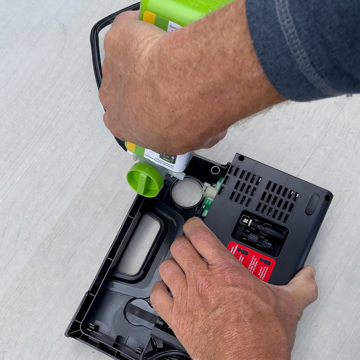 Slime Sealant Refill Cartridge for the Flat Tire Repair Kits - Car