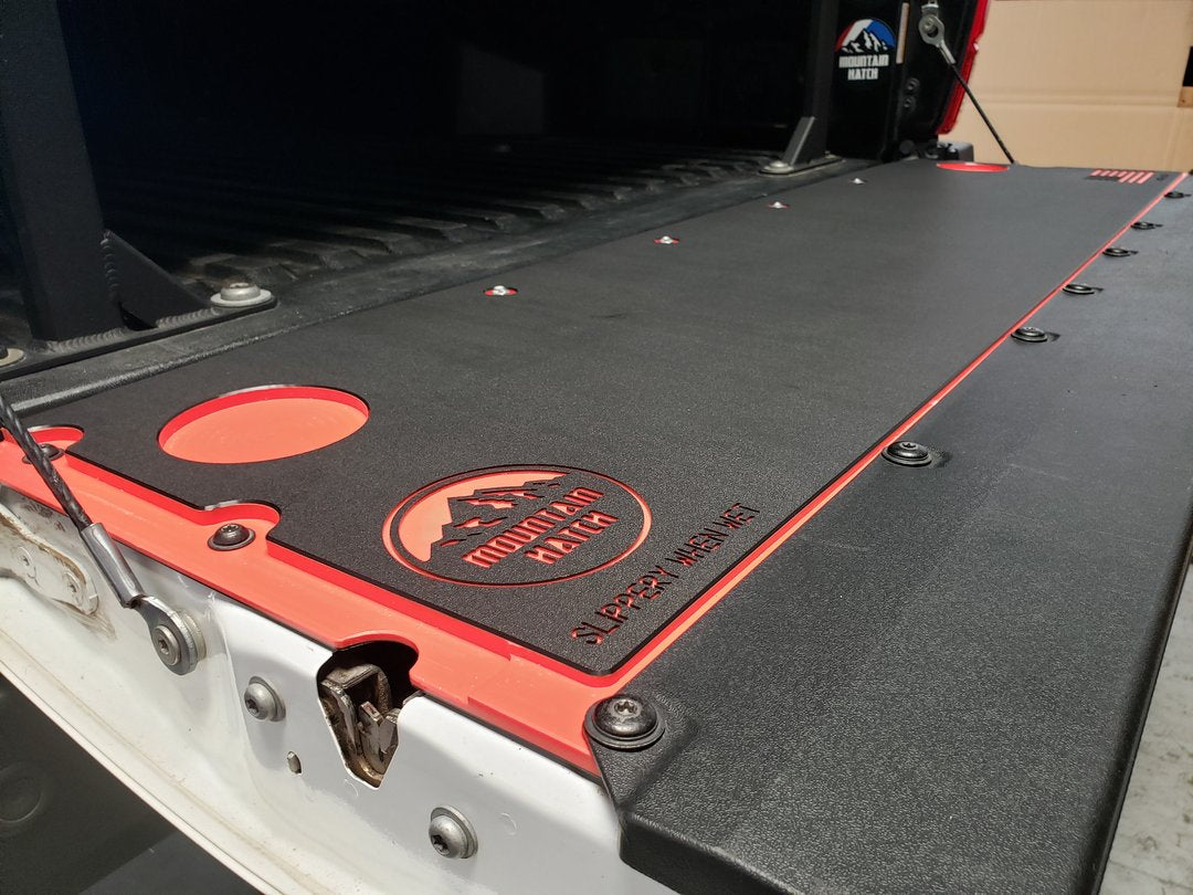 Mountain Hatch Tailgate Cutting Board For Tacoma (2005-2023)
