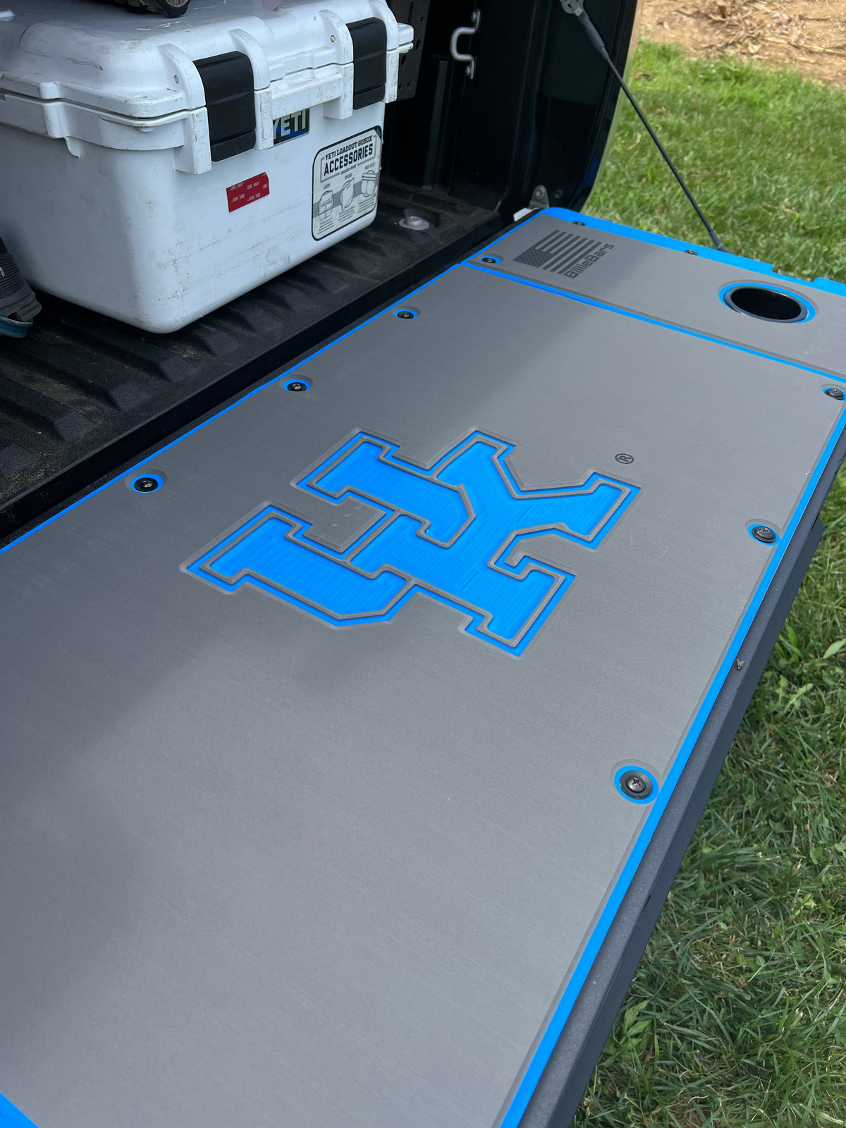 BillieBars Collegiate Tailgate Cover