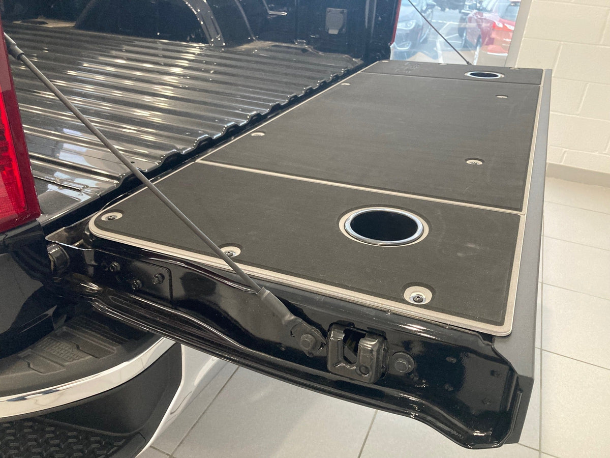 BillieBars Silverado/Sierra 1500 Tailgate Cover (2019+)