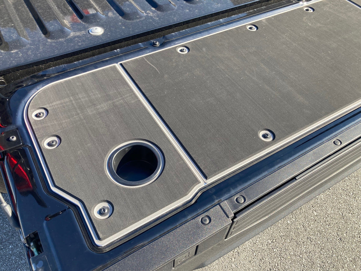 BillieBars Ford F150 Workbench Tailgate Cover