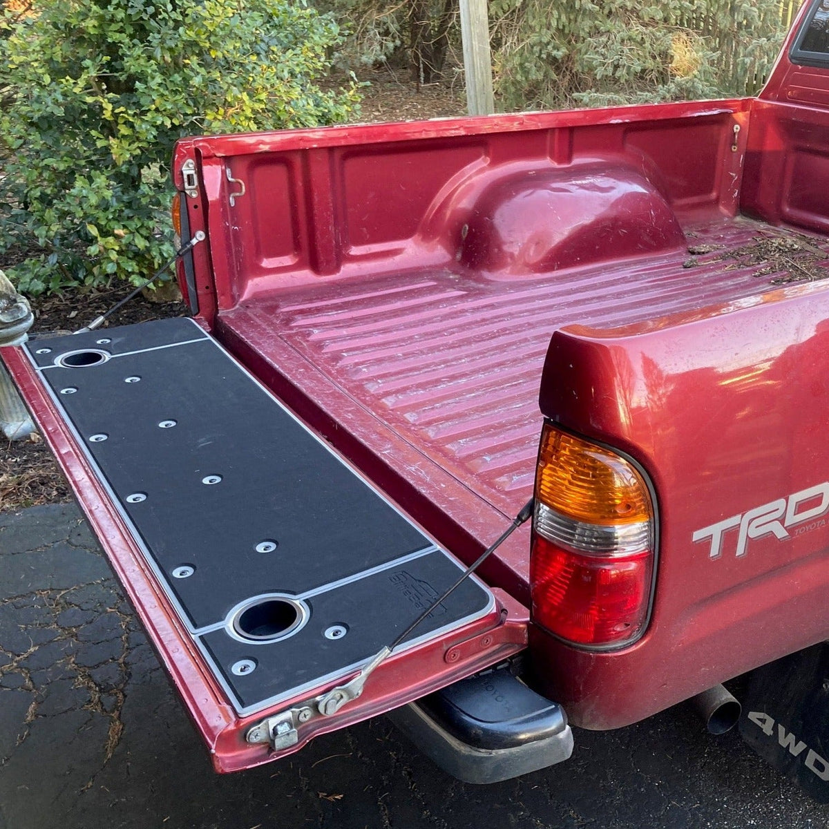 BillieBars 1ST GEN Tacoma Tailgate Cover (1995-2004)