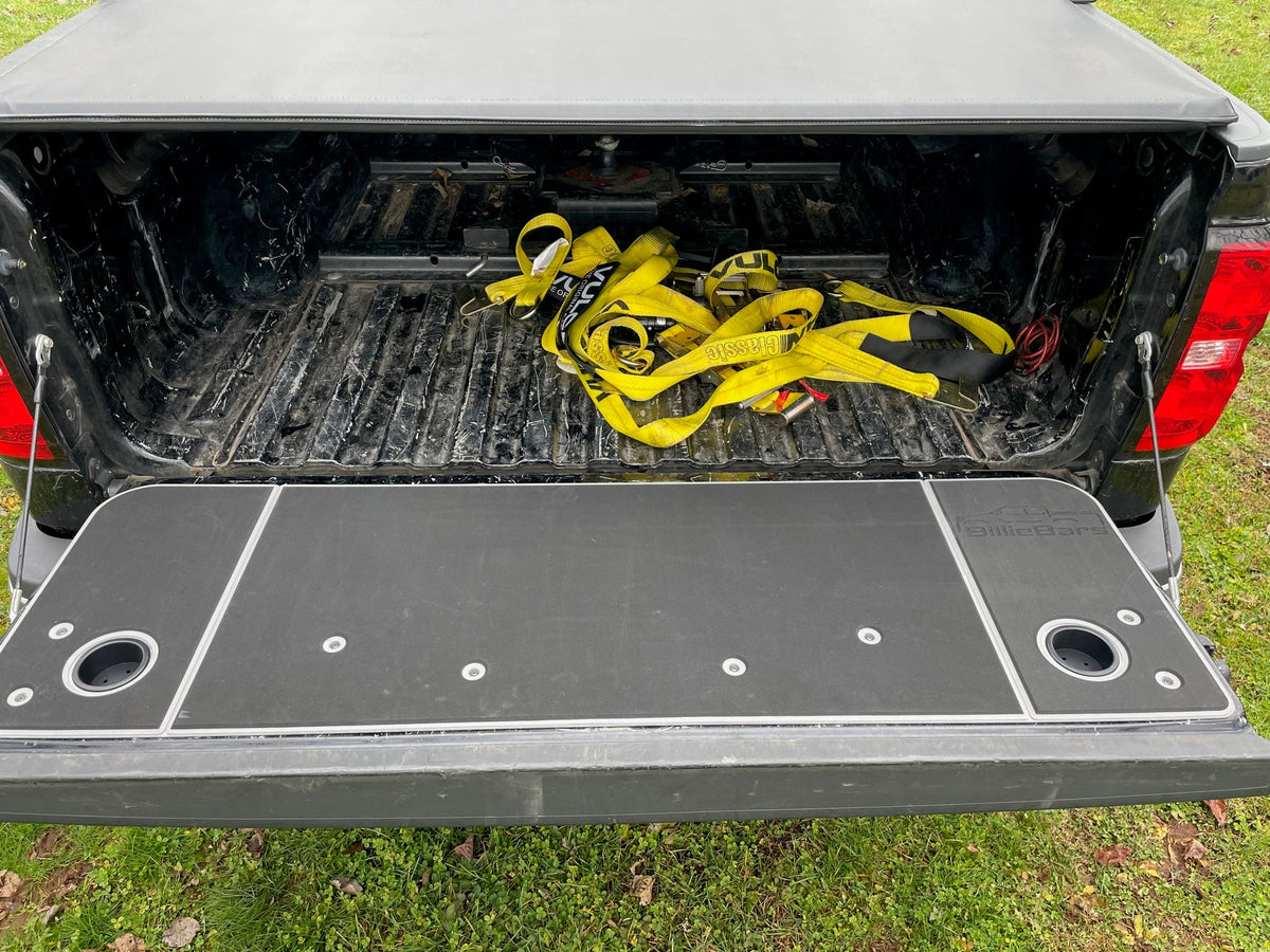 BillieBars Silverado/Sierra 1500, 2500, 3500 Tailgate Cover (2014-2018)