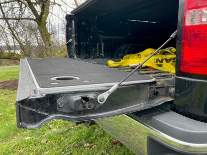 BillieBars Silverado/Sierra 1500, 2500, 3500 Tailgate Cover (2014-2018)