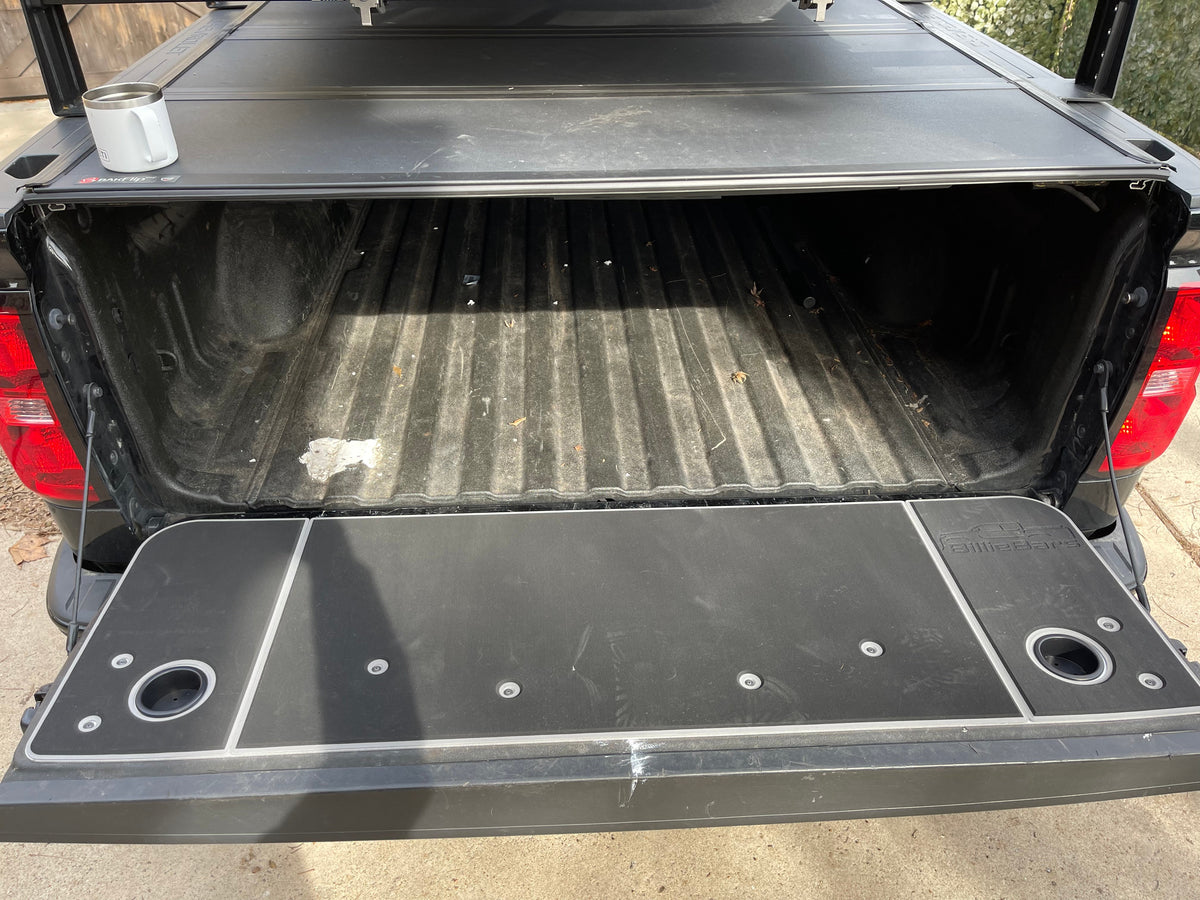BillieBars Silverado/Sierra 1500, 2500, 3500 Tailgate Cover (2014-2018)