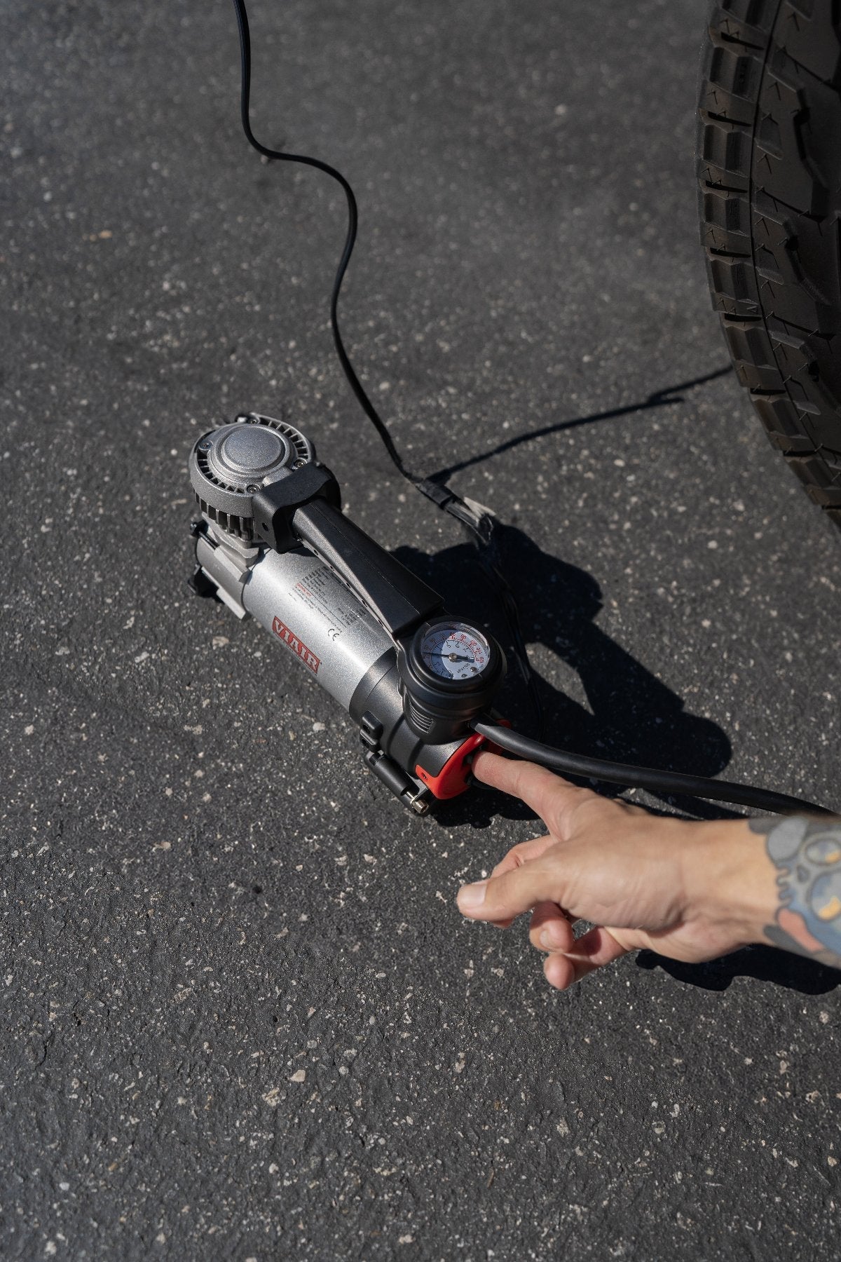 VIAIR Every Vehicle Carry® 88P Portable Compressor