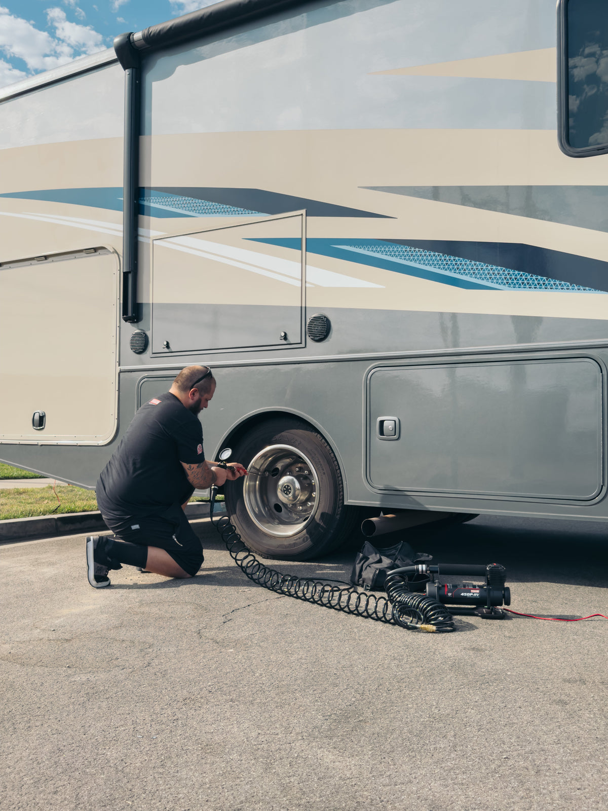 VIAIR 450P-RV EF Automatic Portable Compressor