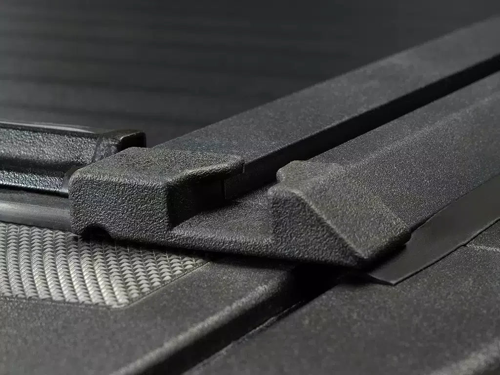 Roll-N-Lock A-Series XT Tonneau Cover For Tundra (2007-Current)