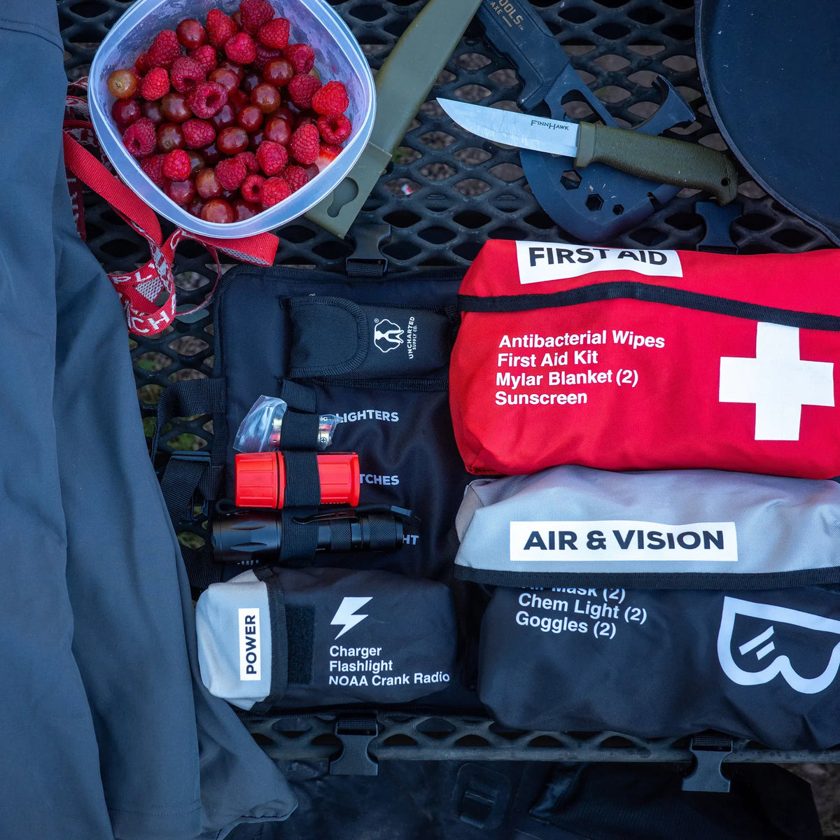 Uncharted Supply Company THE SEVENTY2.0® Pro Survival System
